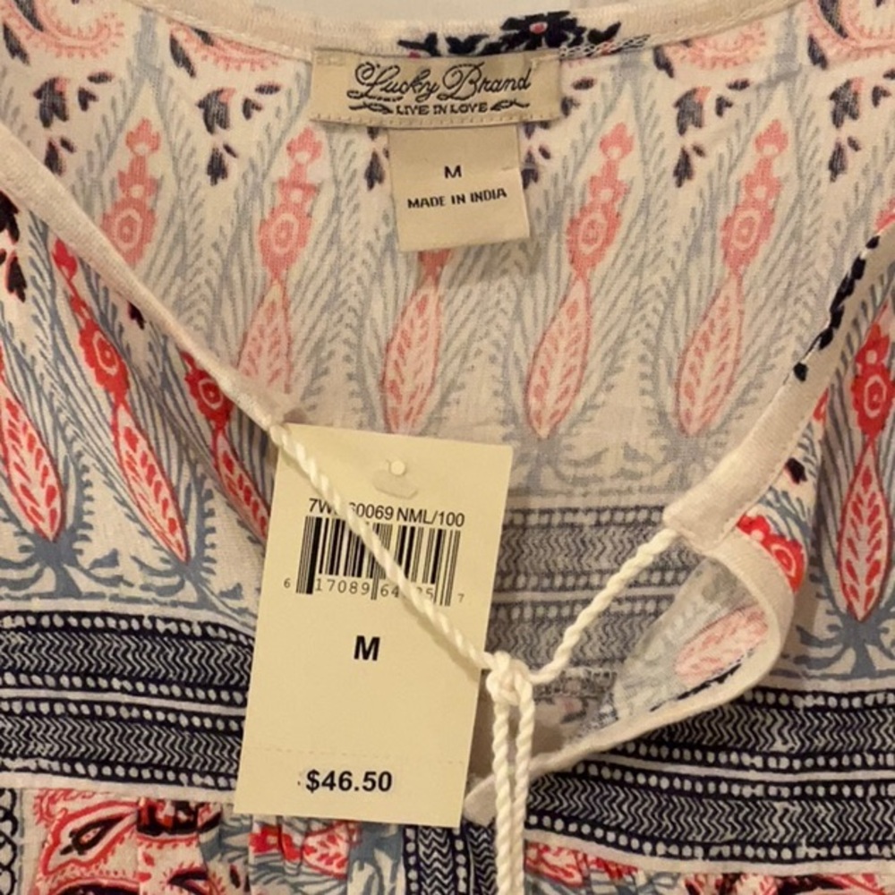 Lucky Brand Medium NWT sleeveless T-shirt red blue and cream.